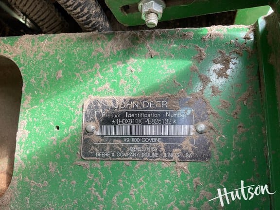 2023 John Deere X9 1100 Equipment Image0