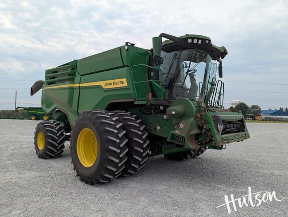 2023 John Deere X9 1100 Equipment Image0