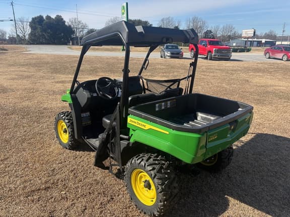 Image of John Deere XUV 560E equipment image 3
