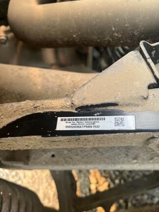 Image of John Deere XUV 590M equipment image 3