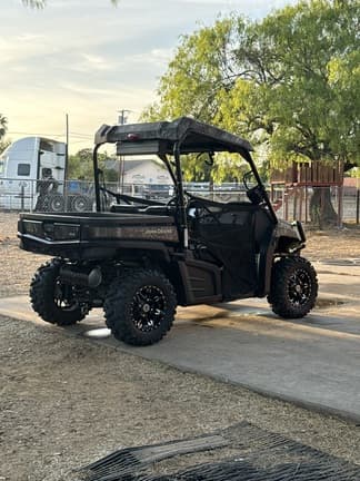 Image of John Deere XUV 590M equipment image 3