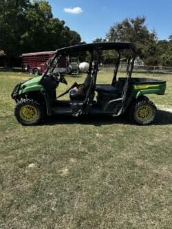 Image of John Deere XUV 590M S4 equipment image 4