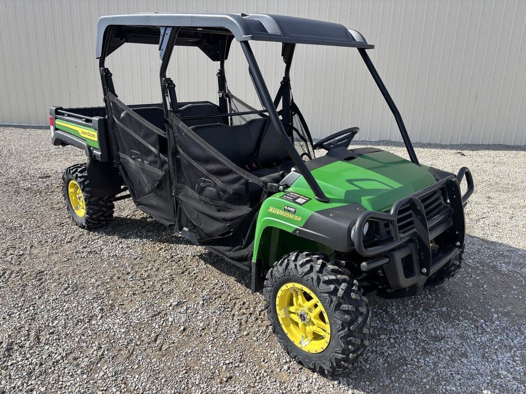 Image of John Deere XUV 825M S4 Primary image