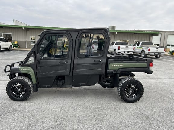 2023 John Deere XUV 825M S4 Equipment Image0