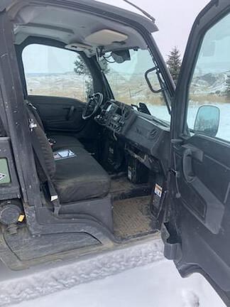 Image of John Deere XUV 835M equipment image 3