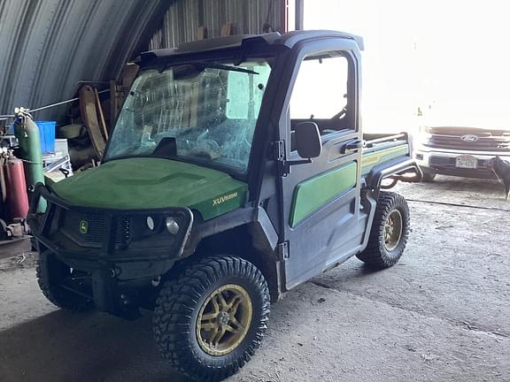 Image of John Deere XUV 835M Primary image
