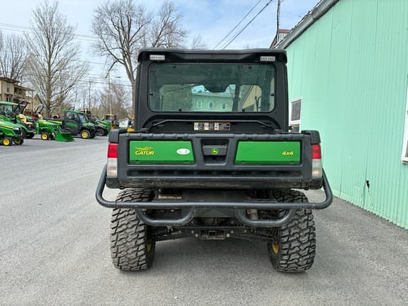 Image of John Deere XUV 835M equipment image 3