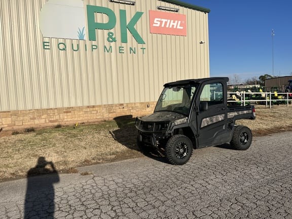 2023 John Deere XUV 835M Equipment Image0