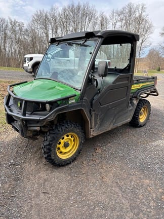 2023 John Deere XUV 835M Equipment Image0