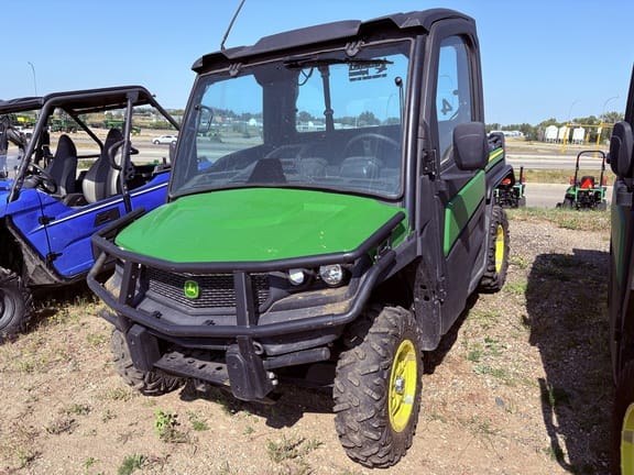 2023 John Deere XUV 835M Equipment Image0