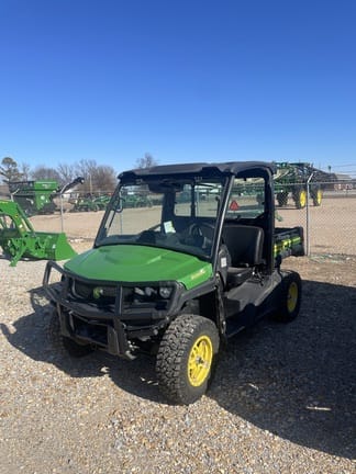2023 John Deere XUV 835M Equipment Image0