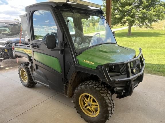 Image of John Deere XUV 835M equipment image 1