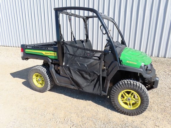 2023 John Deere XUV 835M Equipment Image0