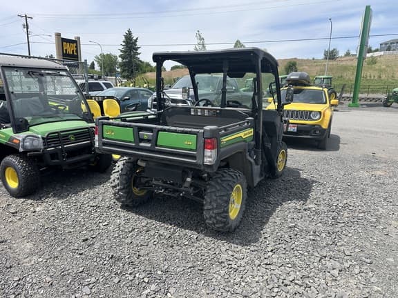 Image of John Deere XUV 835M equipment image 2