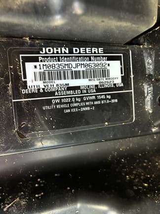 Image of John Deere XUV 835M equipment image 1