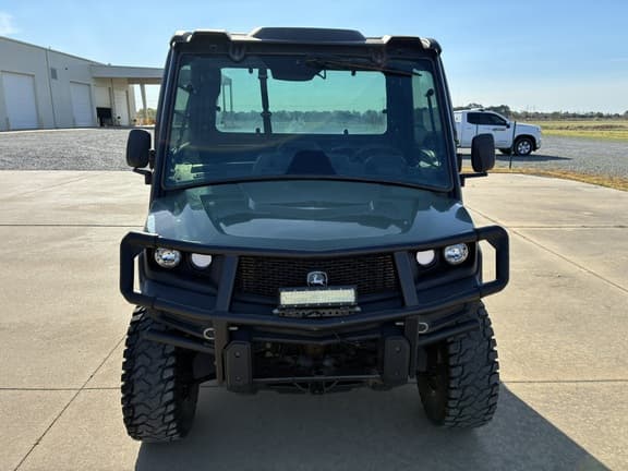 Image of John Deere XUV 835M equipment image 4