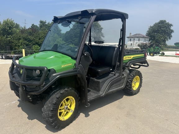 2023 John Deere XUV 835M Equipment Image0