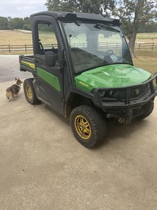 Image of John Deere XUV 835M equipment image 3