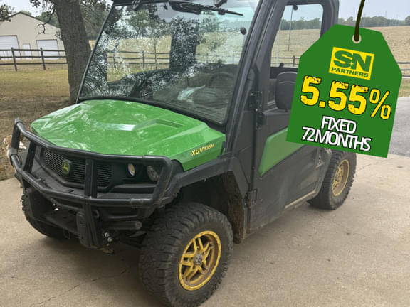 Image of John Deere XUV 835M Primary image