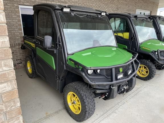 Image of John Deere XUV 835M equipment image 2
