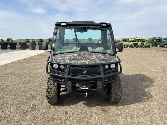 Image of John Deere XUV 835R equipment image 2