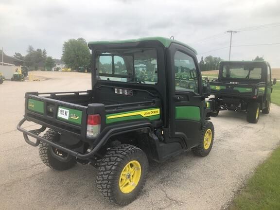 Image of John Deere XUV 835R equipment image 3