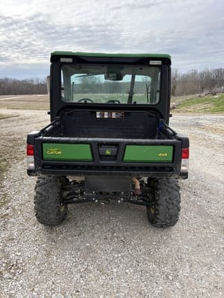 Image of John Deere XUV 835R equipment image 4