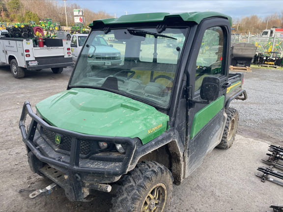 2023 John Deere XUV 835R Equipment Image0