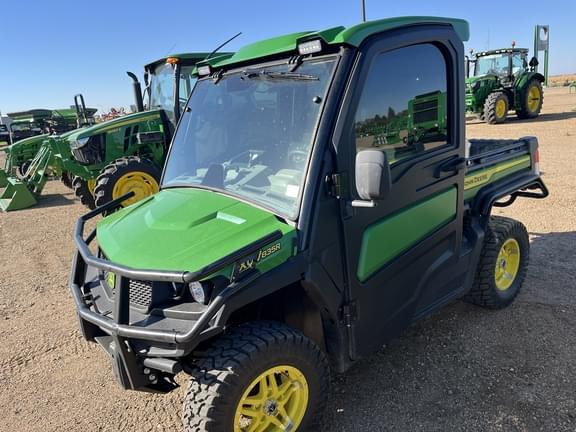 Image of John Deere XUV 835R equipment image 2