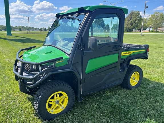 Image of John Deere XUV 835R Primary image
