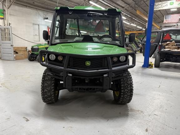 Image of John Deere XUV 835R equipment image 2