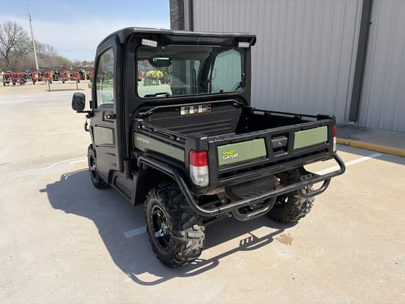 Image of John Deere XUV 835R equipment image 2