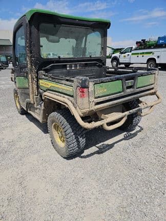 Image of John Deere XUV 835R equipment image 4