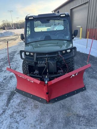 Image of John Deere XUV 865M equipment image 4