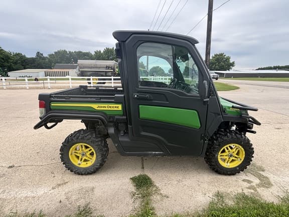 Image of John Deere XUV 865M equipment image 4