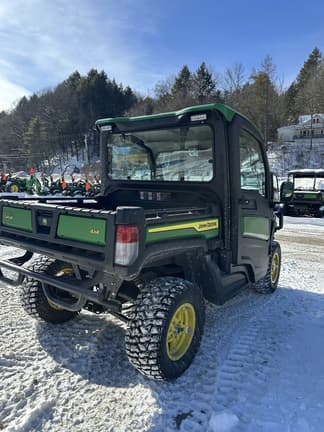 Image of John Deere XUV 865R equipment image 2