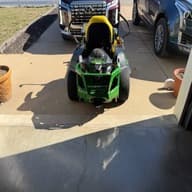 Image of John Deere Z320R equipment image 1