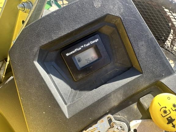 Image of John Deere Z515E equipment image 3