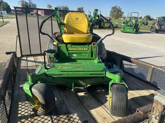Image of John Deere Z515E equipment image 1