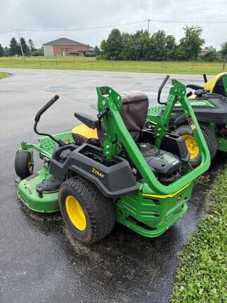 Image of John Deere Z515E equipment image 3