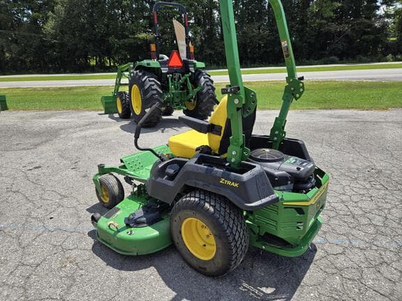 Image of John Deere Z515E equipment image 4