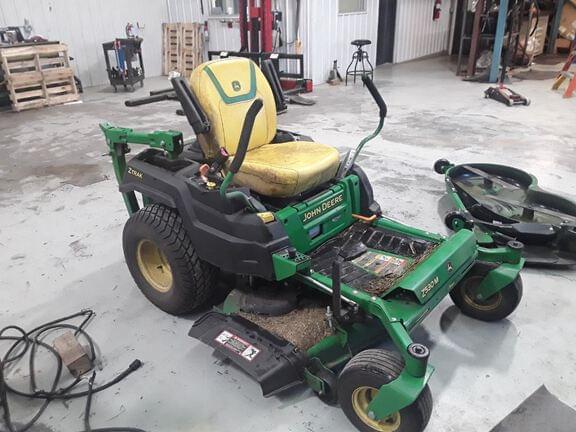 Image of John Deere Z530M equipment image 3