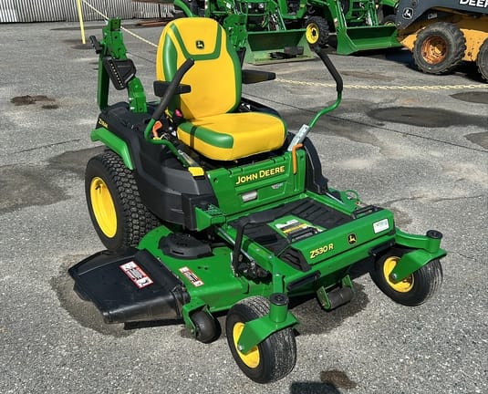 2023 John Deere Z530R Equipment Image0