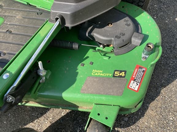 Image of John Deere Z545R equipment image 4