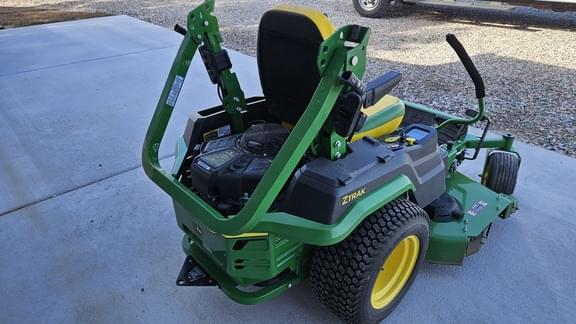 Image of John Deere Z545R equipment image 3