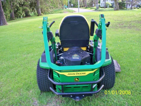 Image of John Deere Z545R equipment image 4