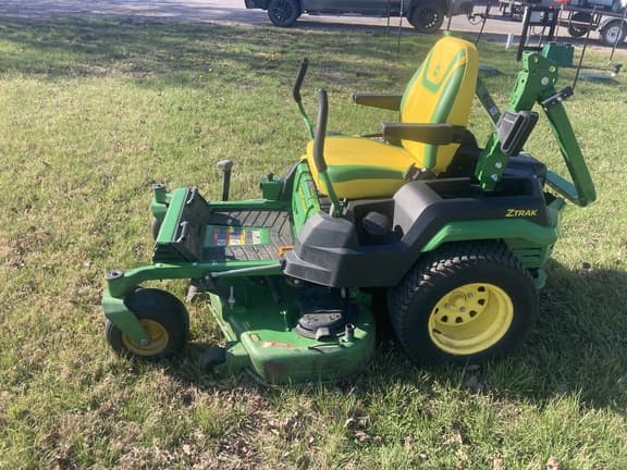 Image of John Deere Z545R equipment image 3