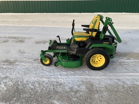 Image of John Deere Z545R equipment image 3