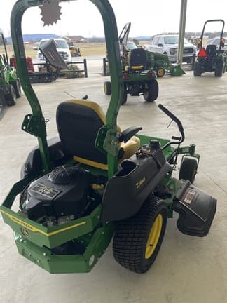 Image of John Deere Z720E equipment image 2