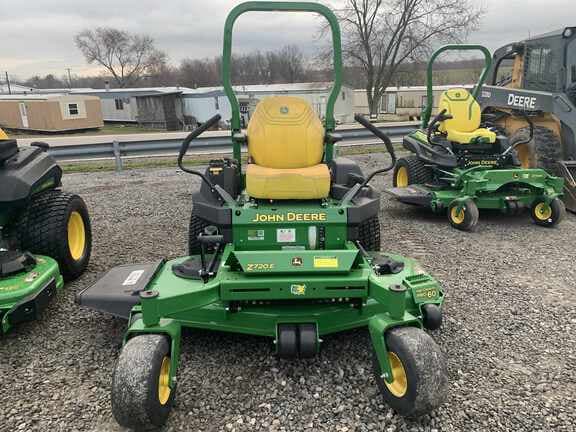 Image of John Deere Z720E equipment image 1